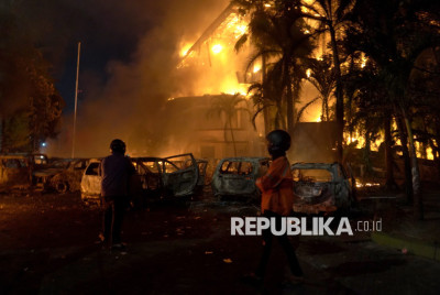 TNI: Kerusakan Fasilitas Umum Dilakukan Orang-orang Terlatih