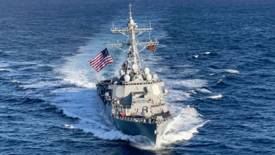 Perang Laut AS-Venezuela Kian Dekat