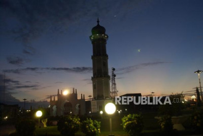 Doa Sholat Tahajud, Bacaan Niat, dan Dalil Keutamaannya dalam Islam
