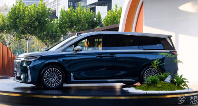MPV Listrik China Ini dari Jakarta ke Surabaya tak Perlu Isi Daya di Perjalanan