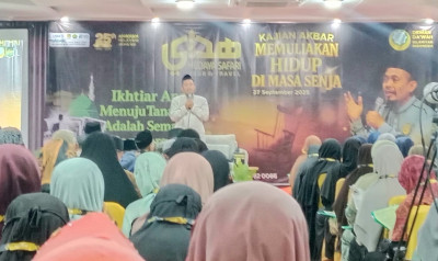 Hudaya Safari Ajak Jamaah Memuliakan Usia Senja