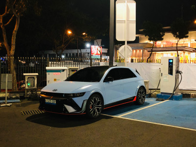 Hyundai Ioniq 5 N, Sensasi Berkendara Listrik dengan Performa Sporty