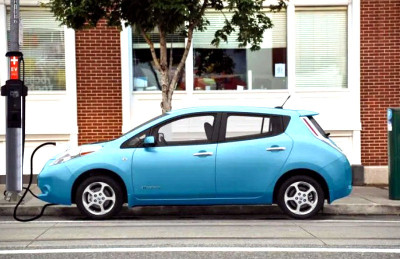 Wuidih... Lampu Jalan Bisa Jadi Solusi Pengisian Daya Kendaraan Listrik