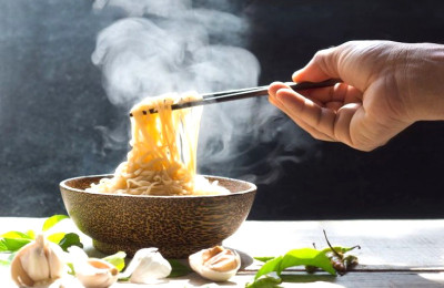 Bagaimana Suhu Makanan Memengaruhi Kesehatan Mental dan Pencernaan Anda