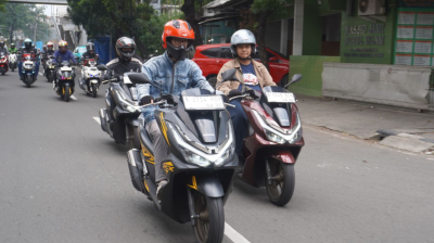 Begini Rasanya Naik Honda PCX 160 RoadSync