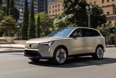 Volvo Perbarui Lini Mobil Listrik untuk Pasar AS