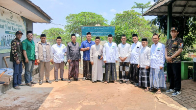 PCNU Kota Depok Gelar Ziarah Sesepuh dan Tokoh Islam di TPUI Parung Bingung