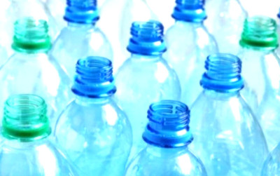 Ilmuwan Ubah Botol Air Bekas Jadi Perangkat Energi yang Kuat dan Bisa Didaur Ulang