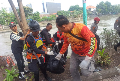 Korban Tenggelam di Sungai Jagir Surabaya Ditemukan Tewas
