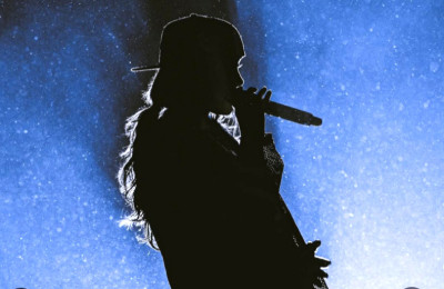 Billie Eilish Menyumbang Rp 190 Miliar dari Hasil Tur untuk Amal