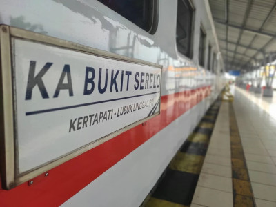 Waktu Tempuh KA Bukit Serelo Lebih Cepat 50 Menit