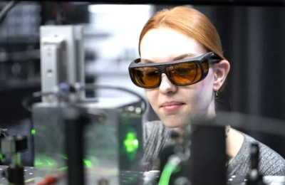 Para Ilmuwan Gunakan Pinset Laser Untuk Mengungkap Asal Usul Petir