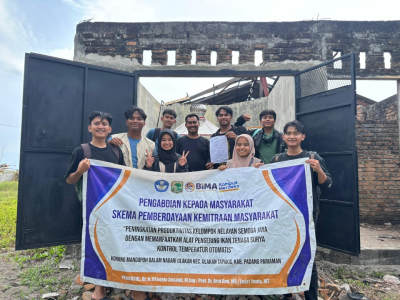 Dosen Unand Serahkan Alat Pengering Ikan Tenaga Surya di Ulakan Tapakis