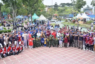 Meriahnya Gelaran Kompetisi Drumband di Kawasan Wisata Unggulan Sukabumi