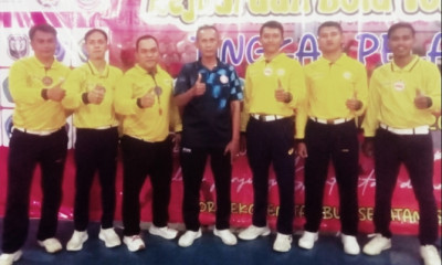 Inilah Para Wasit Kabupaten Bekasi Yang Ikut Mengantarkan Suksesnya Kejuaraan Bola Voli Antar Sekolah Se-Jawa Barat