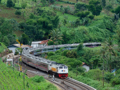 Stasiun Lebakjero: Salah Satu Jalur Kereta Terindah Priangan Timur
