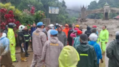 Banjir Bandang Terjang Padang Panjang