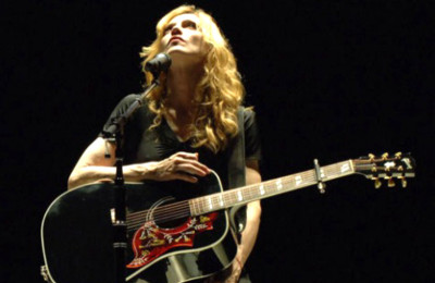 Donald Trump Tak Akui Hari AIDS Sedunia, Madonna: Konyol dan Absurd!