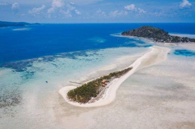 A Must-Visit White Sand Island in Bawean - Vimarsana News