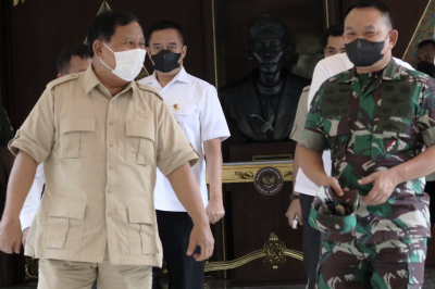 Menhan Prabowo Siap Mendukung Jenderal Dudung Modernisasi Alutsista TNI ...