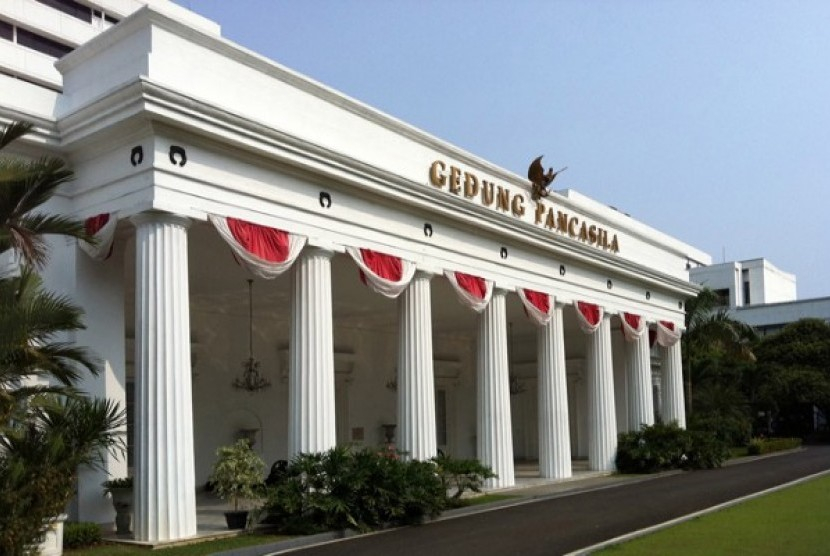 Kantor Kemenlu RI. Kemenlu pada 2022 ini membuka lowongan kerja untuk ditempatkan sebagai pegawai perwakilan di luar negeri  (foto: republika.co.id).
