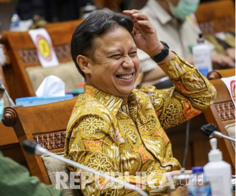 Menteri Kesehatan (Menkes) Budi Gunadi Sadikin. Menkes mengatakan efek dari cacar monyet tidak fatal, hanya saja penderitanya akan terlihat jelek. Foto: Republika. 