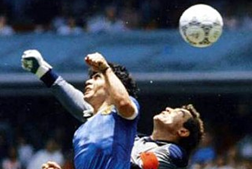Video Viral Sepak Bola: Gol 'Tangan Tuhan' Maradona. Sumber gambar: wikipedia
