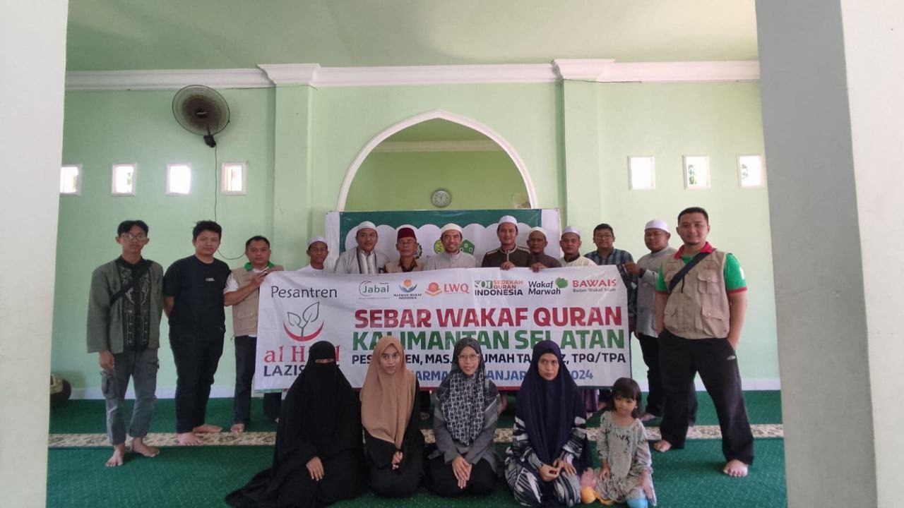 LAZISWAF Al Hilal Sukses Menyalurkan Ribuan Wakaf Quran Hingga Pelosok Kalimantan Selatan
