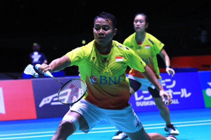 Pasangan muda Rehan Naufal Kusharjanto/Lisa Ayu Kusumawati mengalahkan unggulan tiga dari Jerman, Mark Lamsfuss/Isabel Lohau di babak pertama Hylo Open 2022.